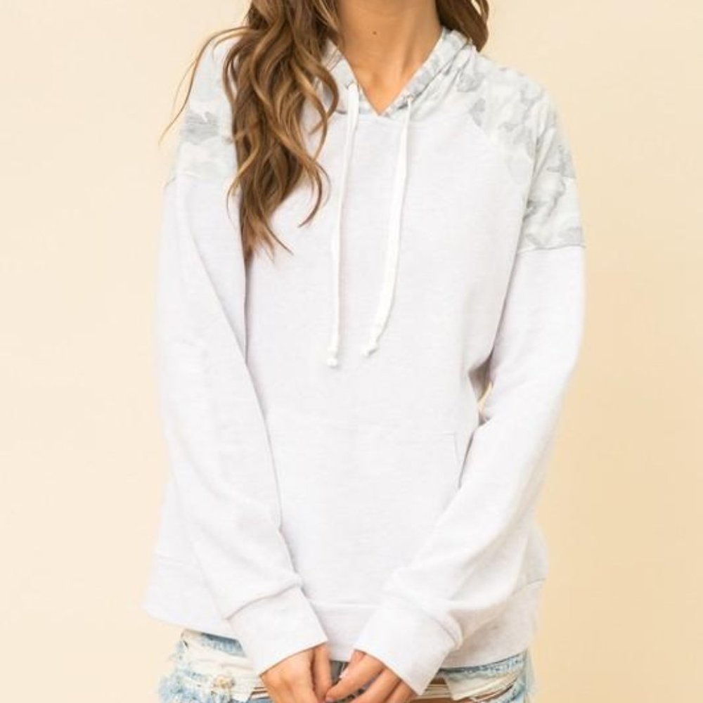 Camo Printed Contrast Hoodie